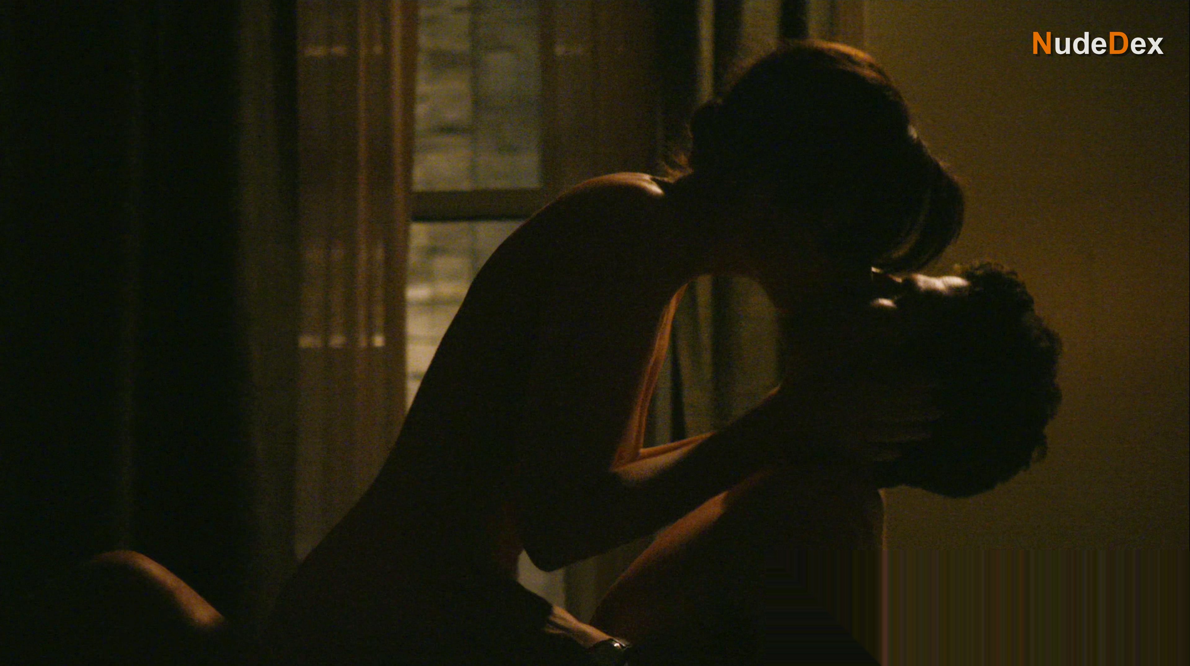 Frankie Shaw in Bad Peter