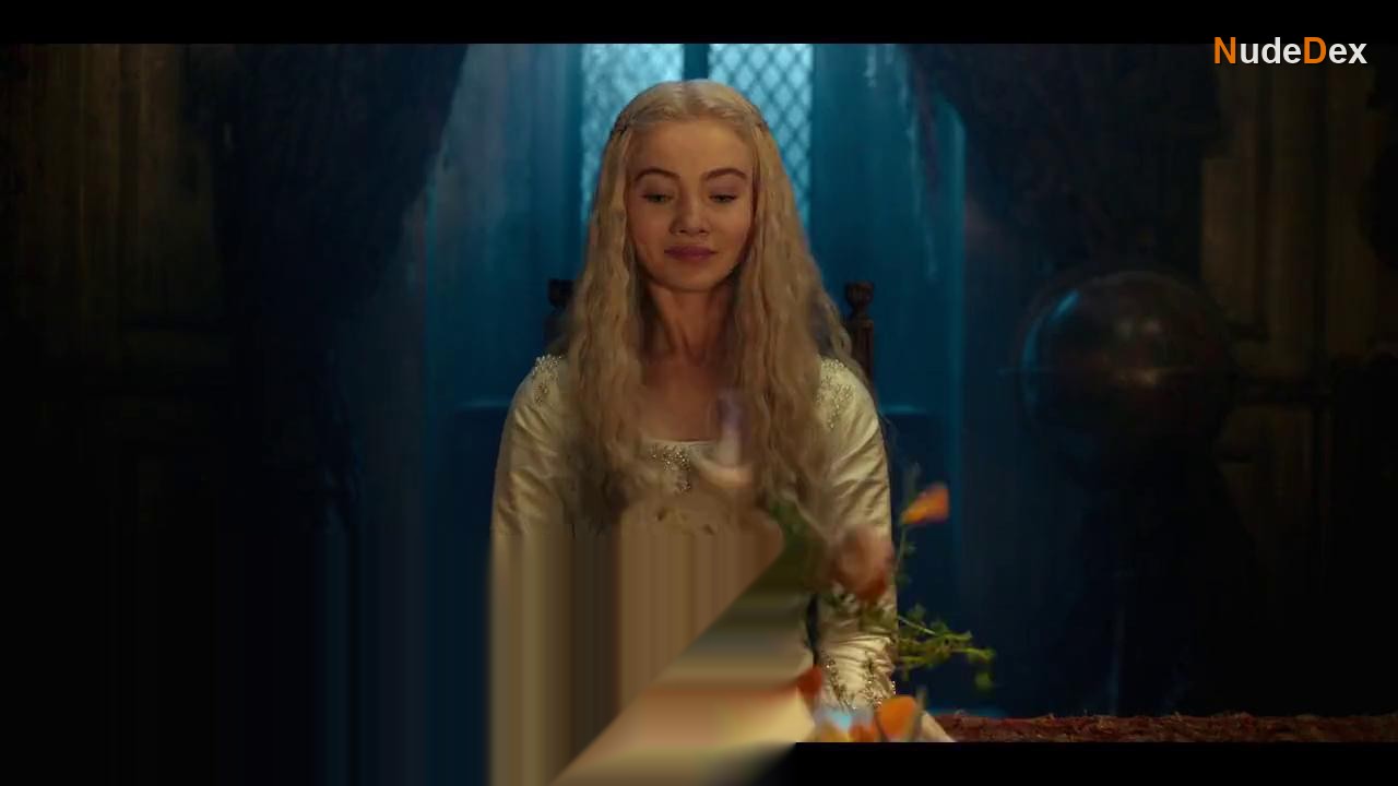 Freya Allan in The Witcher, photo 85