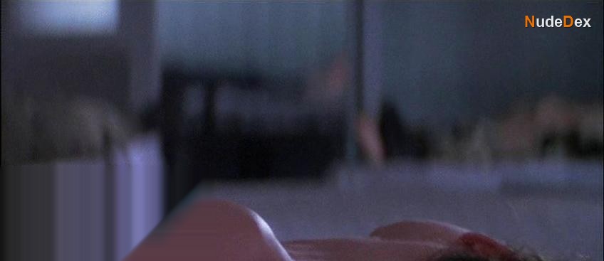Gabrielle Anwar in Body Snatchers, photo 21