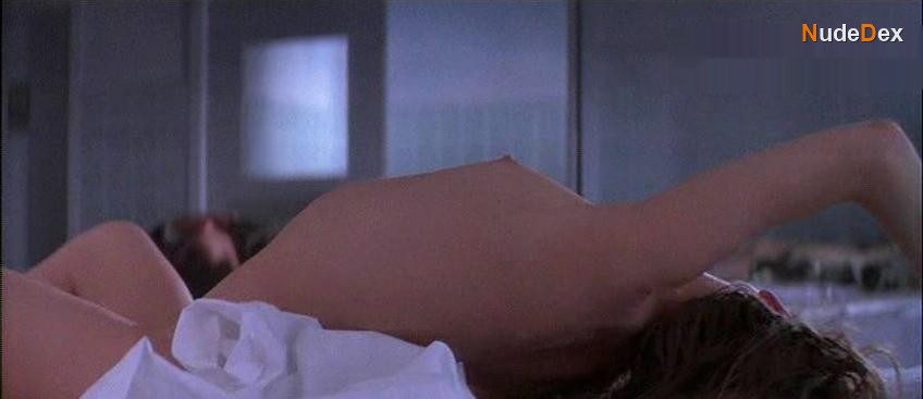 Gabrielle Anwar in Body Snatchers, photo 22