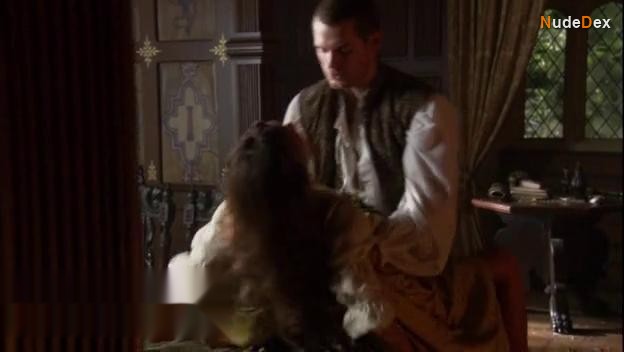 Gabrielle Anwar in The Tudors, photo 10