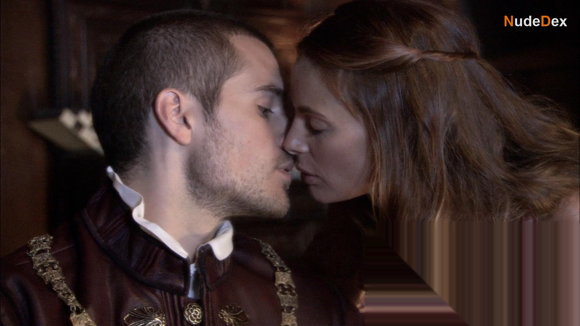 Gabrielle Anwar in The Tudors, photo 14