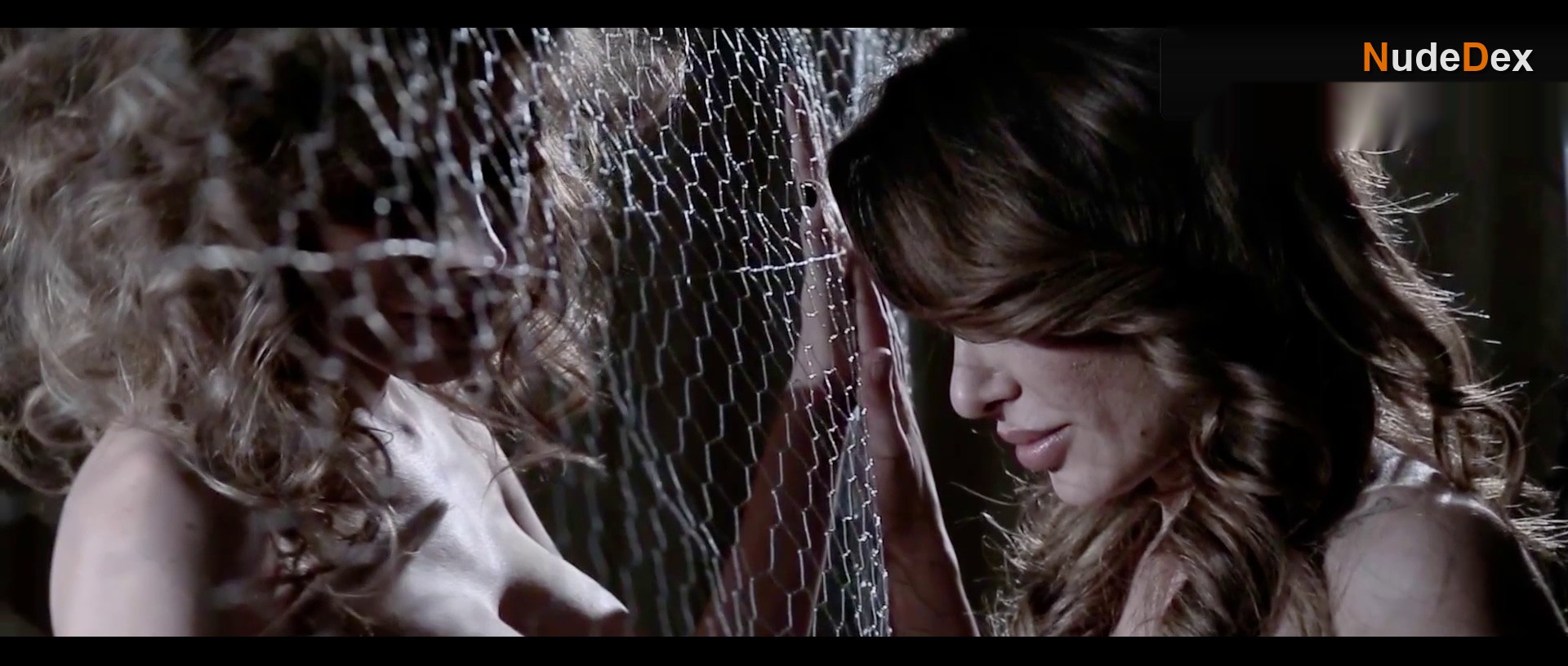 Gaia Saponaro in Undersense, photo 7