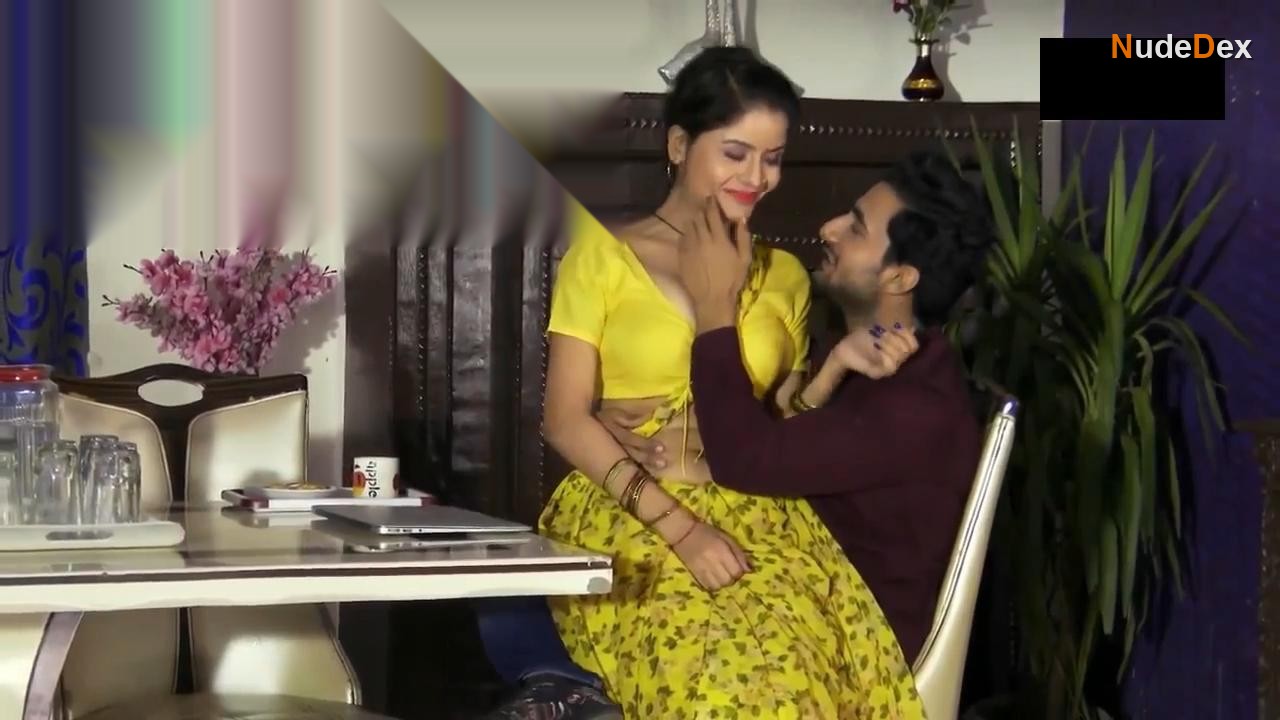 Mad For Each Other in Mad For Each Other, photo 6