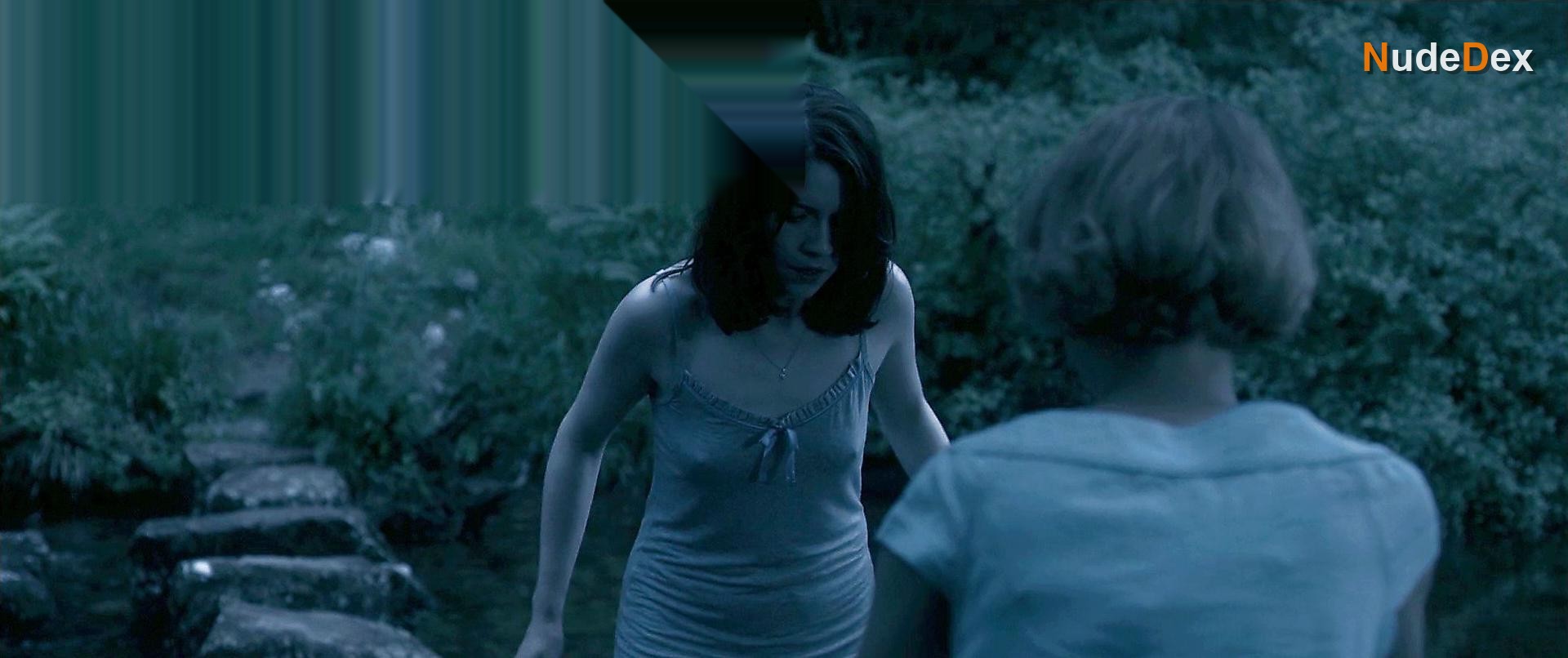 Gemma-leah Devereux in Dartmoor Killing, photo 2