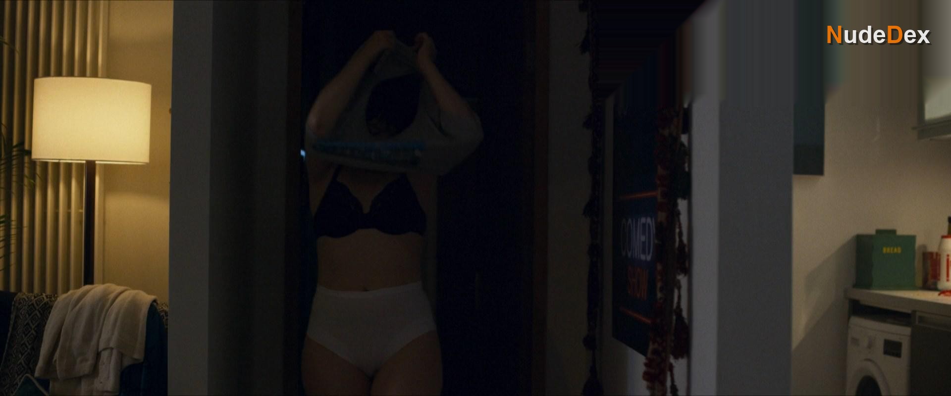 Gemma-leah Devereux in The Bright Side, photo 12