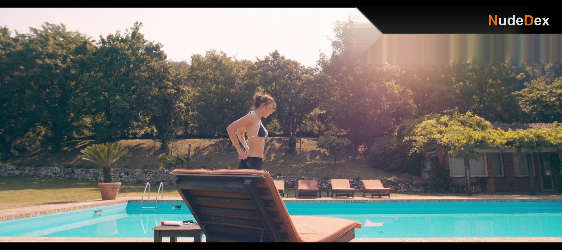 Gena Miller in When The Mist Clears, photo 6