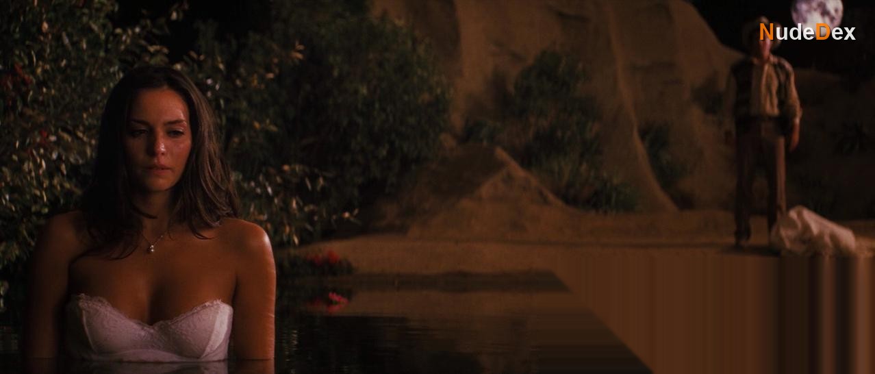 Genesis Rodriguez in Casa De Mi Padre, photo 11