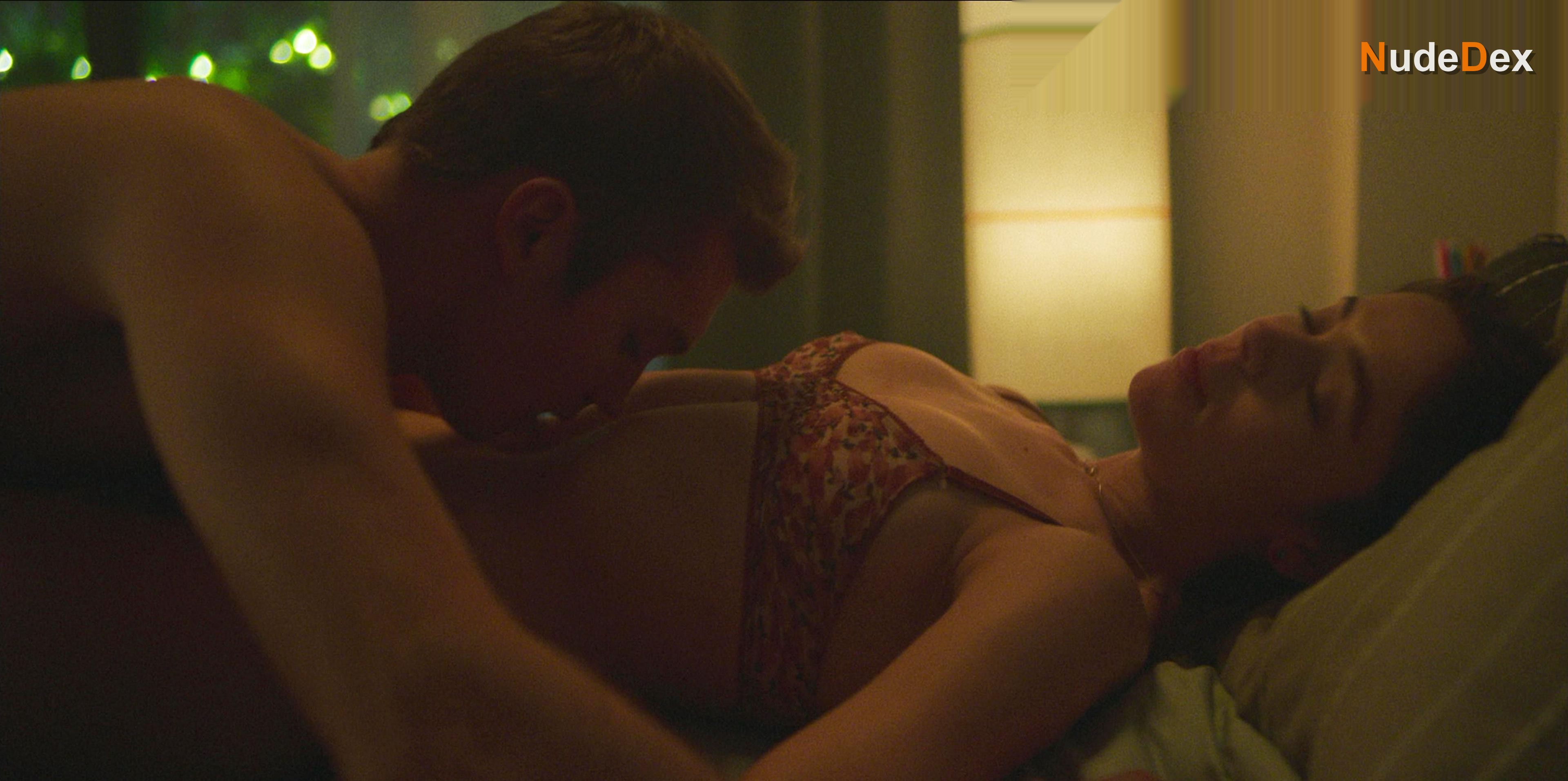 Georgina Amoros in In Love All Over Again, photo 11