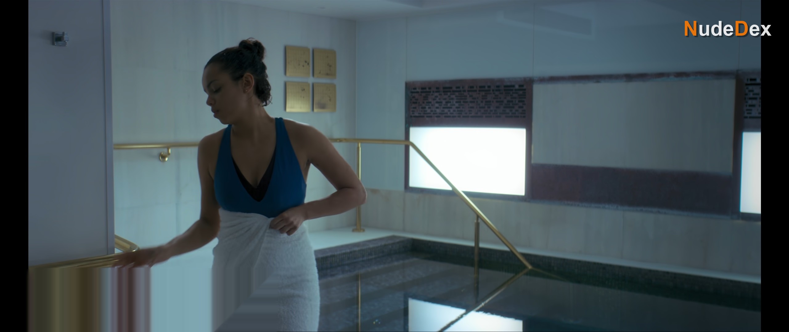 Black Mirror in Black Mirror, photo 1