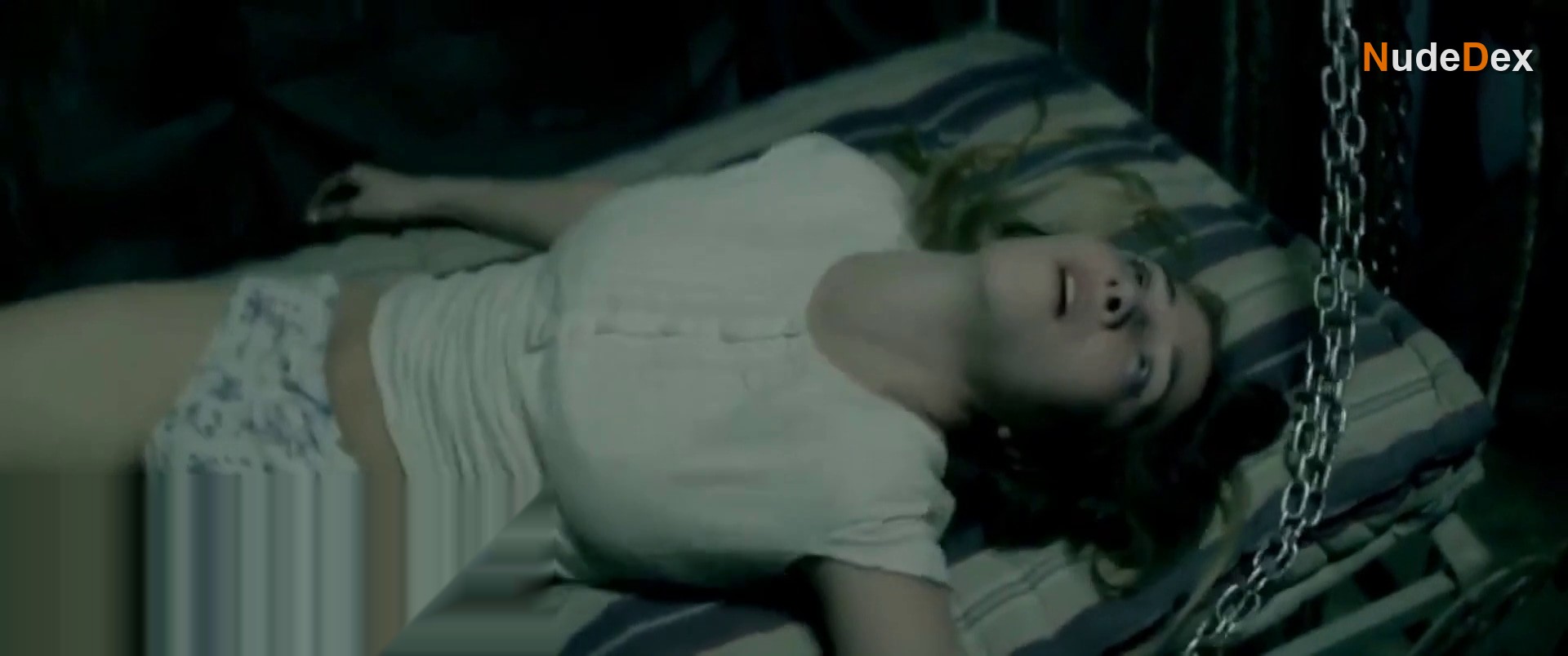 Maria Riot in Witch
