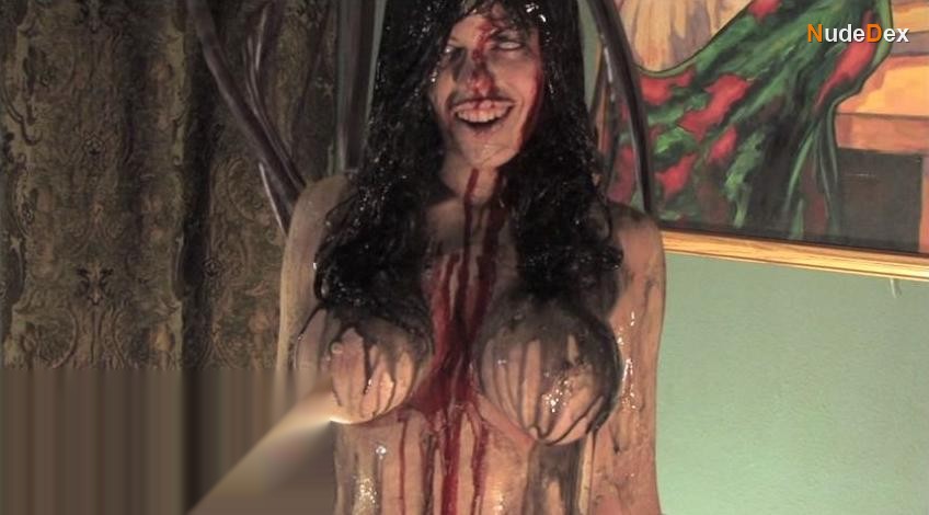 Gia Paloma in Bio Slime, photo 1