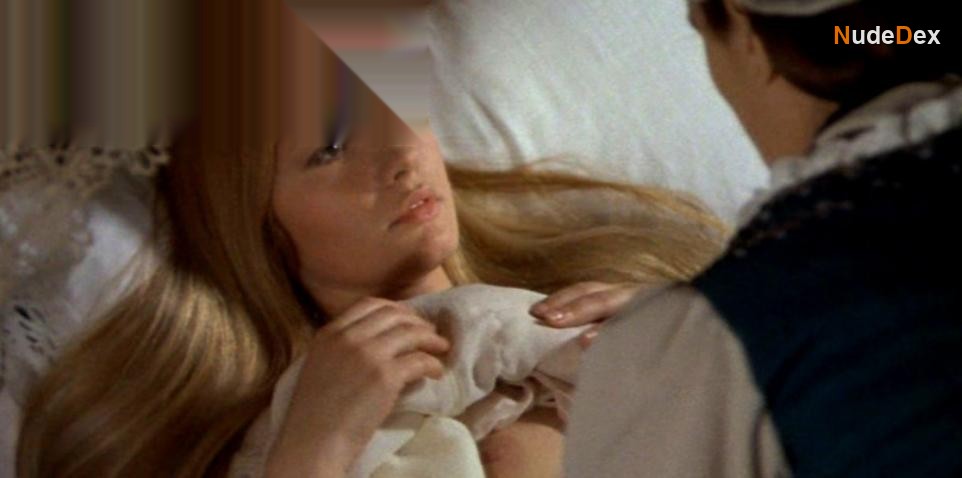 Gillian Hills in Demons Of The Mind, photo 7