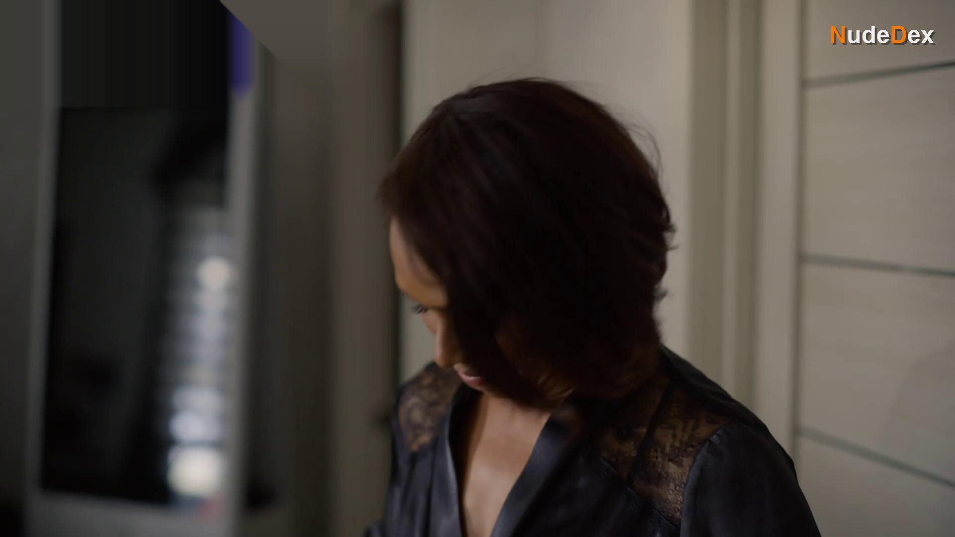 Gillian White in The Family Business, photo 6