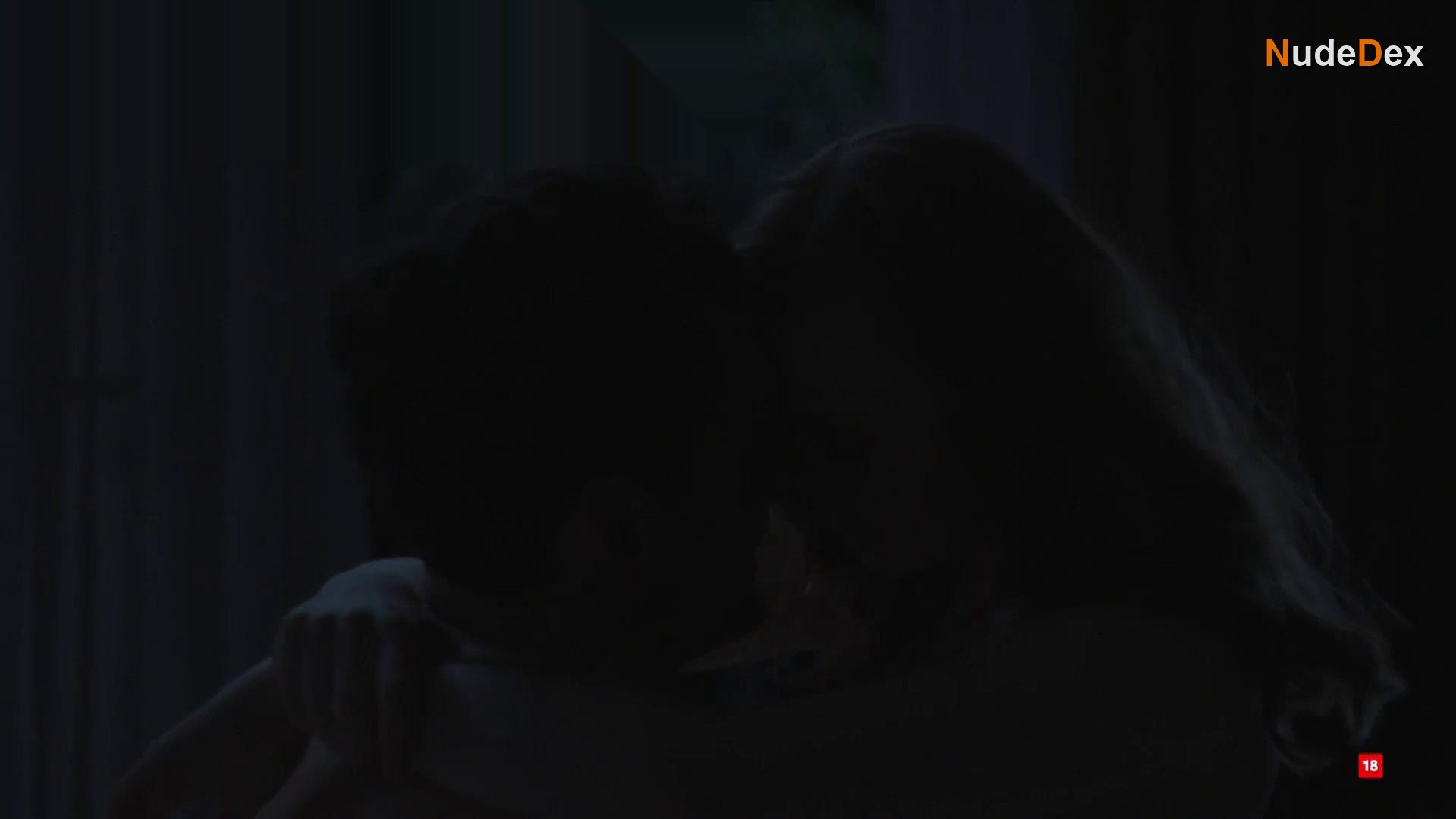 Gina Bernhoft Gorvell in Dates In Real Life, photo 2