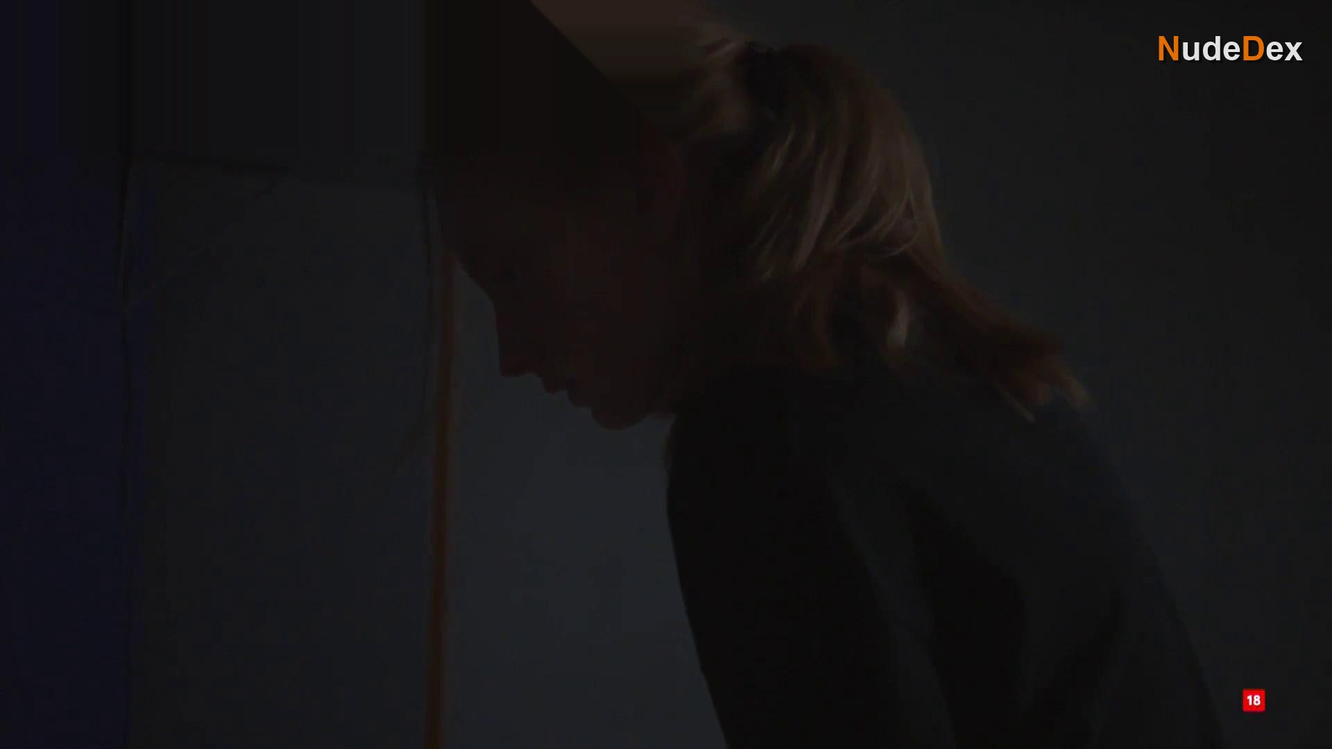 Gina Bernhoft Gorvell in Dates In Real Life, photo 6