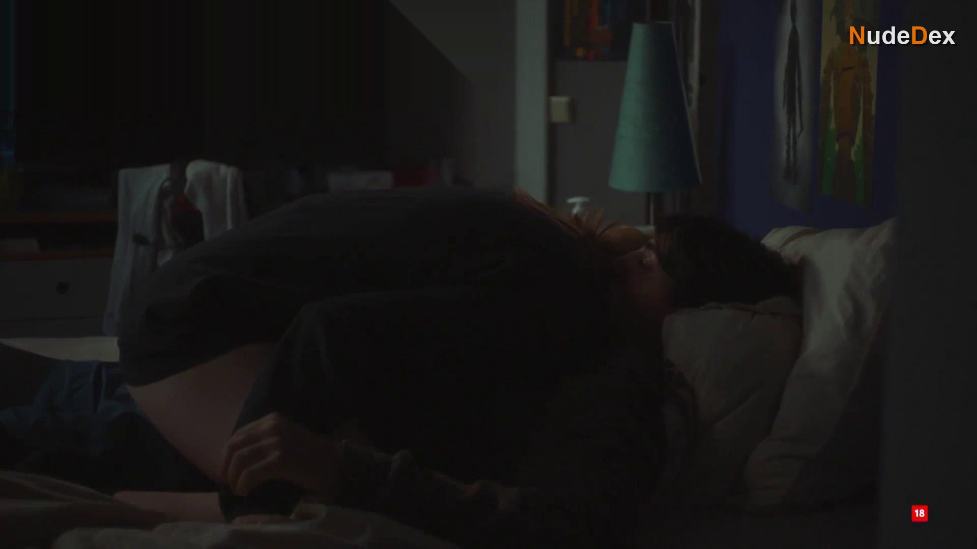 Gina Bernhoft Gorvell in Dates In Real Life, photo 9