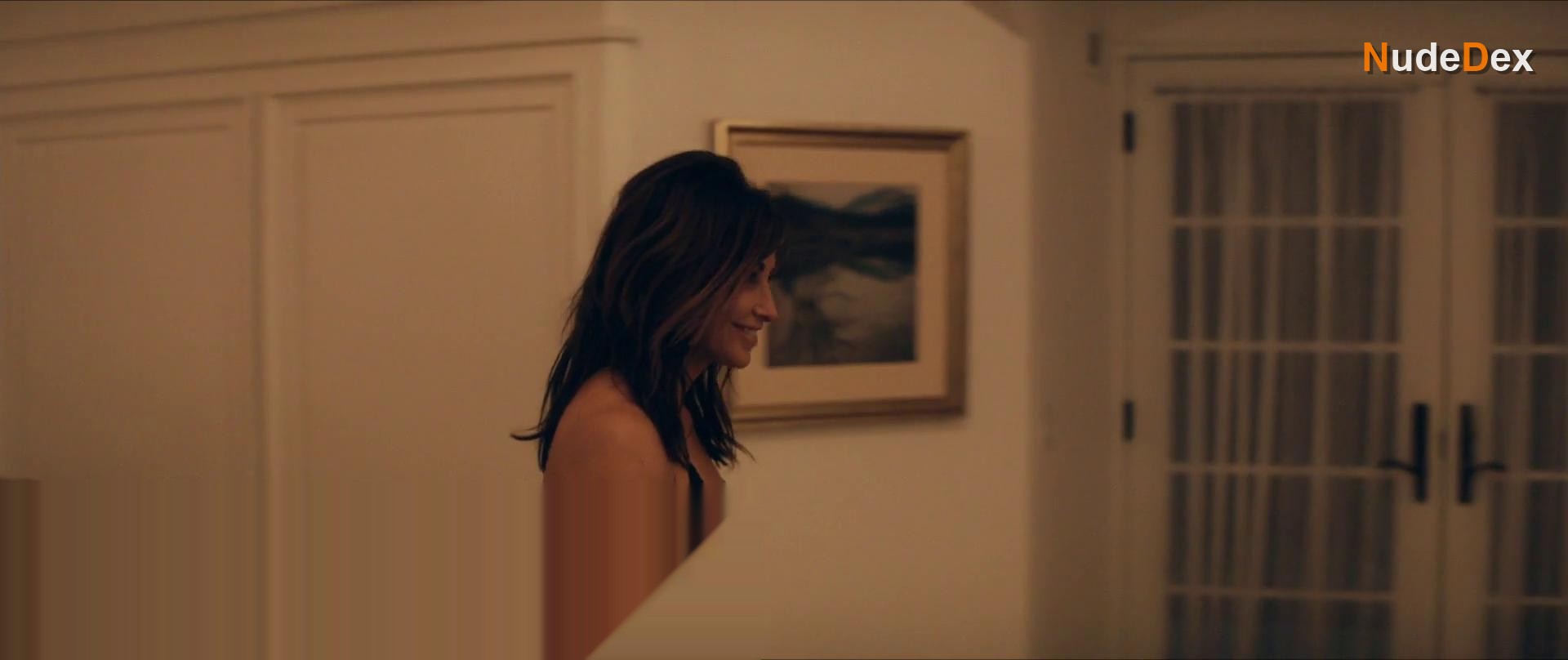 Gina Gershon in Inconceivable, photo 2