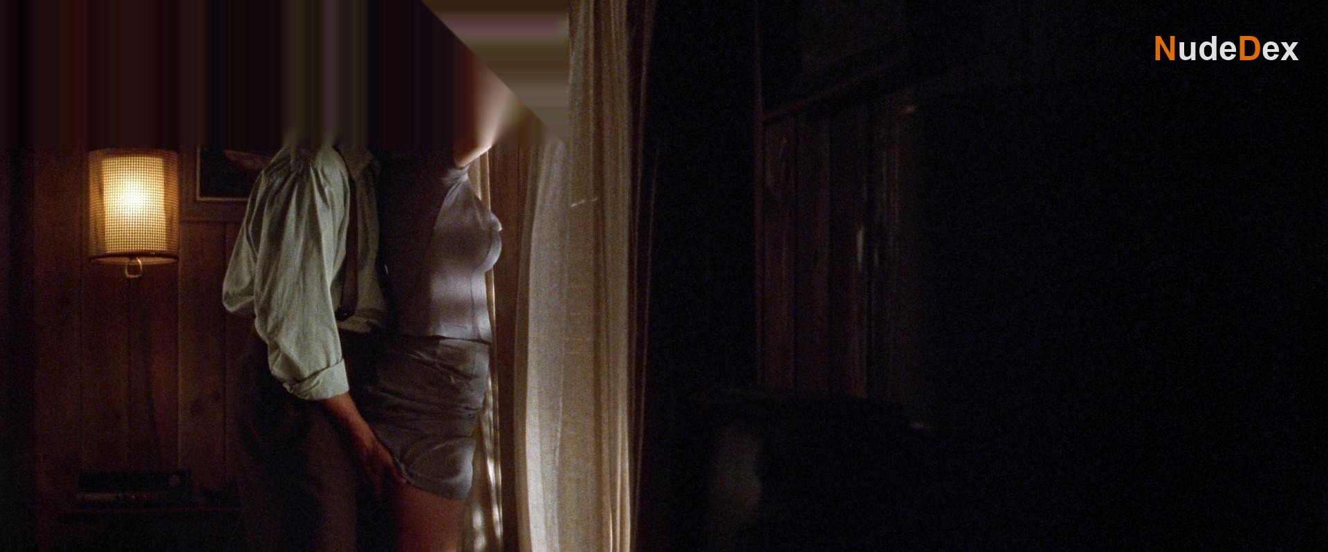 Gina Gershon in Palmetto, photo 8
