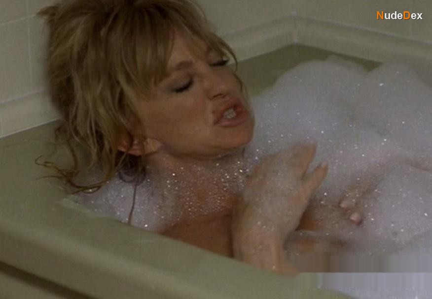Goldie Hawn in The Banger Sisters, photo 3