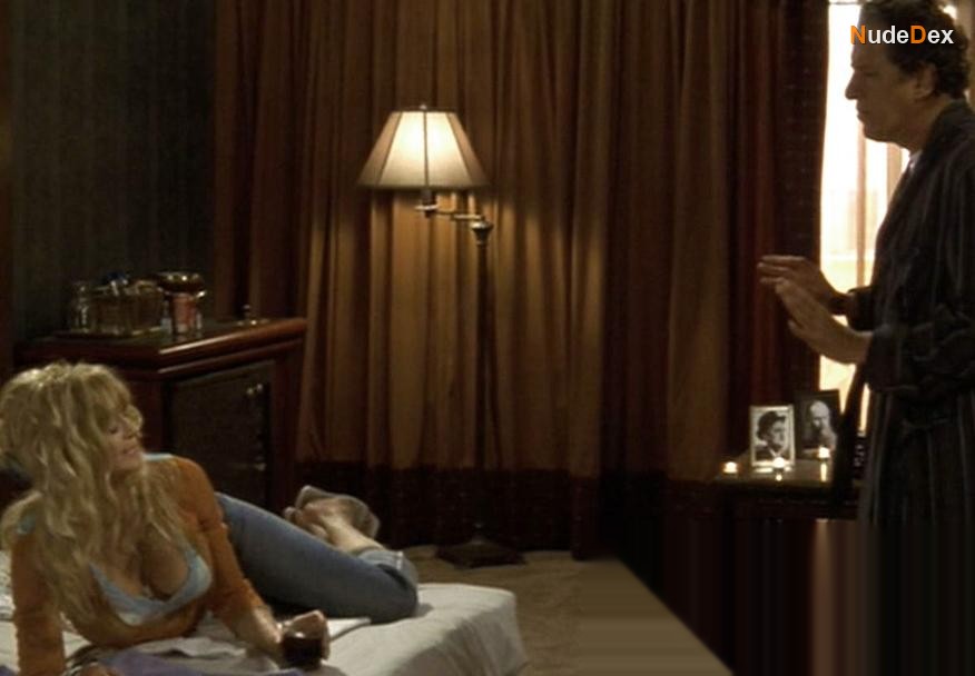 Goldie Hawn in The Banger Sisters, photo 8