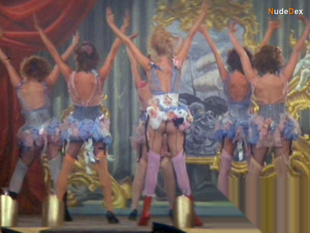 Goldie Hawn in The Duchess And The Dirtwater Fox, photo 3