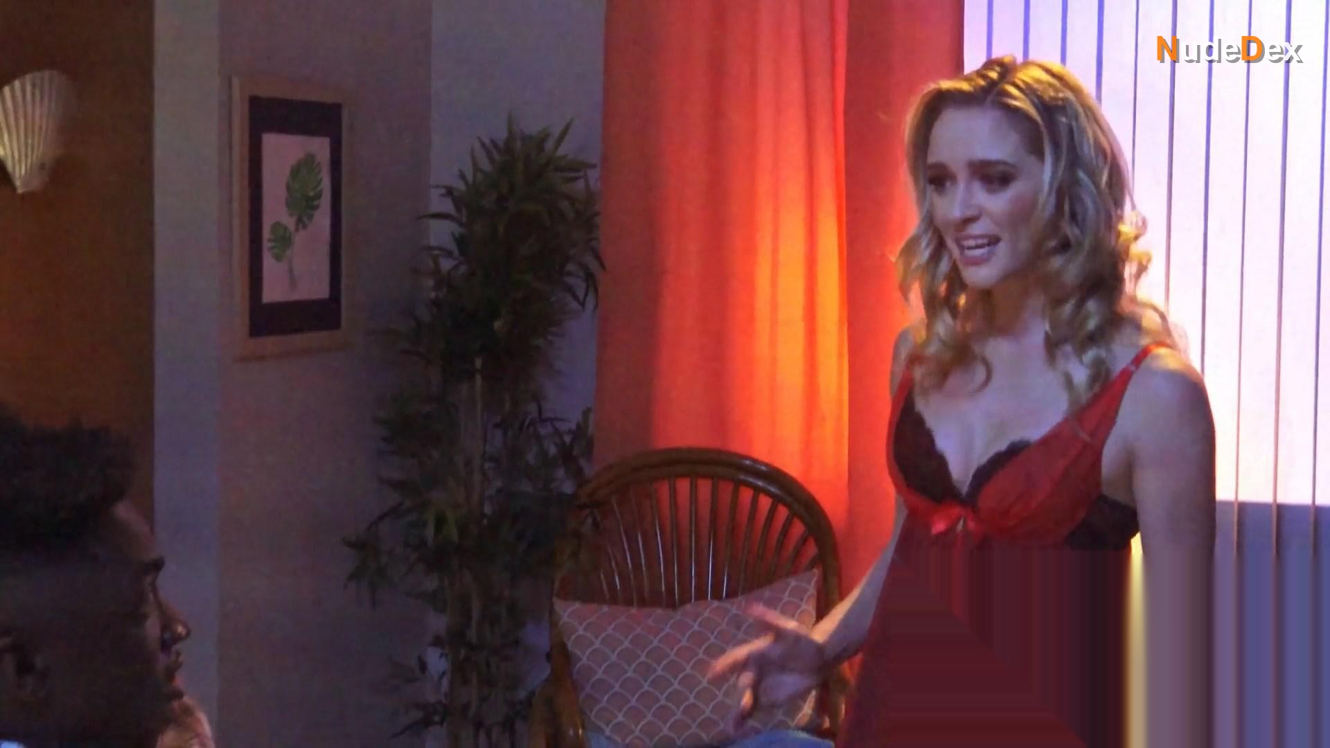 Greer Grammer in Foursome, photo 5