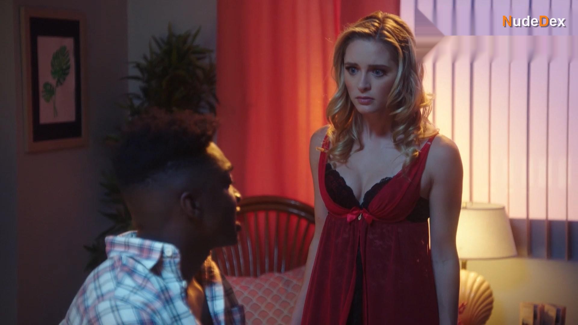Greer Grammer in Foursome, photo 7