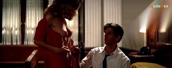 Greta Scacchi