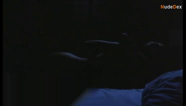 Greta Scacchi in La Donna Della Luna, photo 28
