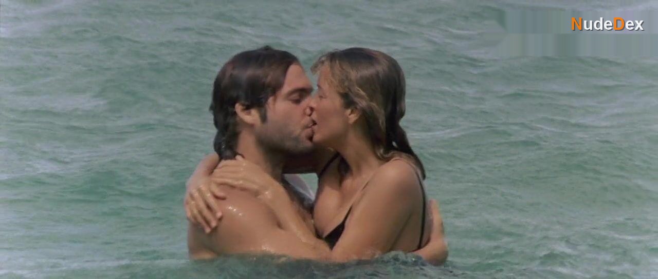 Greta Scacchi in Salt On Our Skin, photo 21