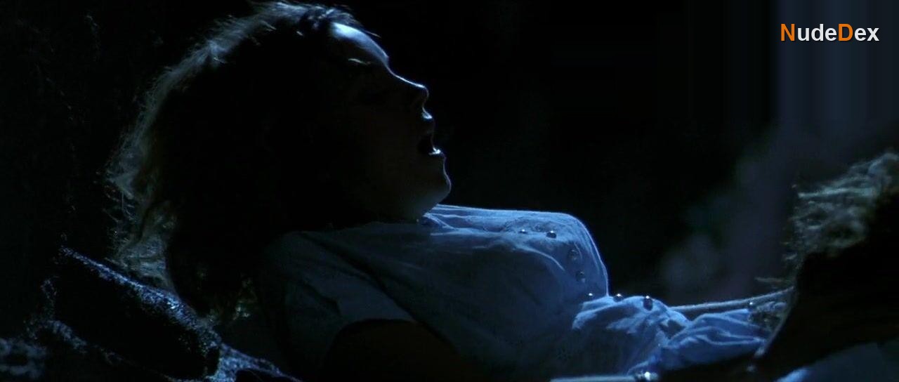 Greta Scacchi in Salt On Our Skin, photo 25