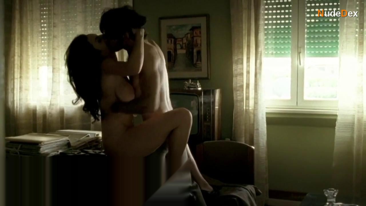 Greta Scarano in Romanzo Criminale La Serie, photo 5