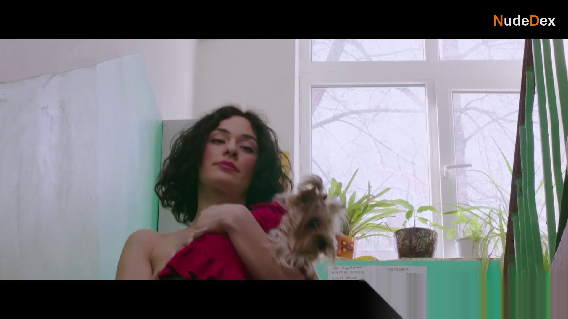 Gretta Meteleva in Fur Coat, photo 2