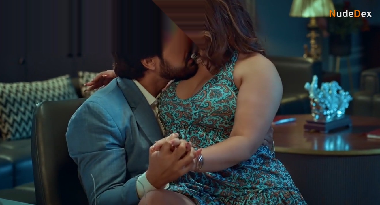 Gunnjan Aras in Your Girlfriend, photo 1