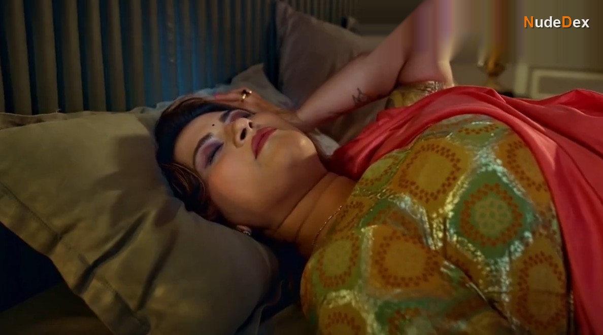 Gunnjan Aras in Your Girlfriend, photo 3
