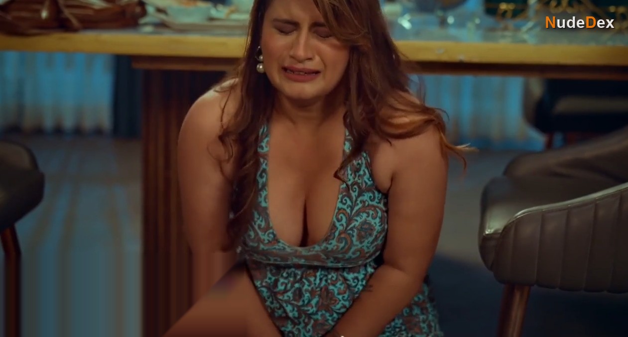 Gunnjan Aras in Your Girlfriend, photo 15