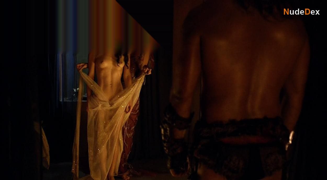 Gwendoline Taylor in Spartacus, photo 1