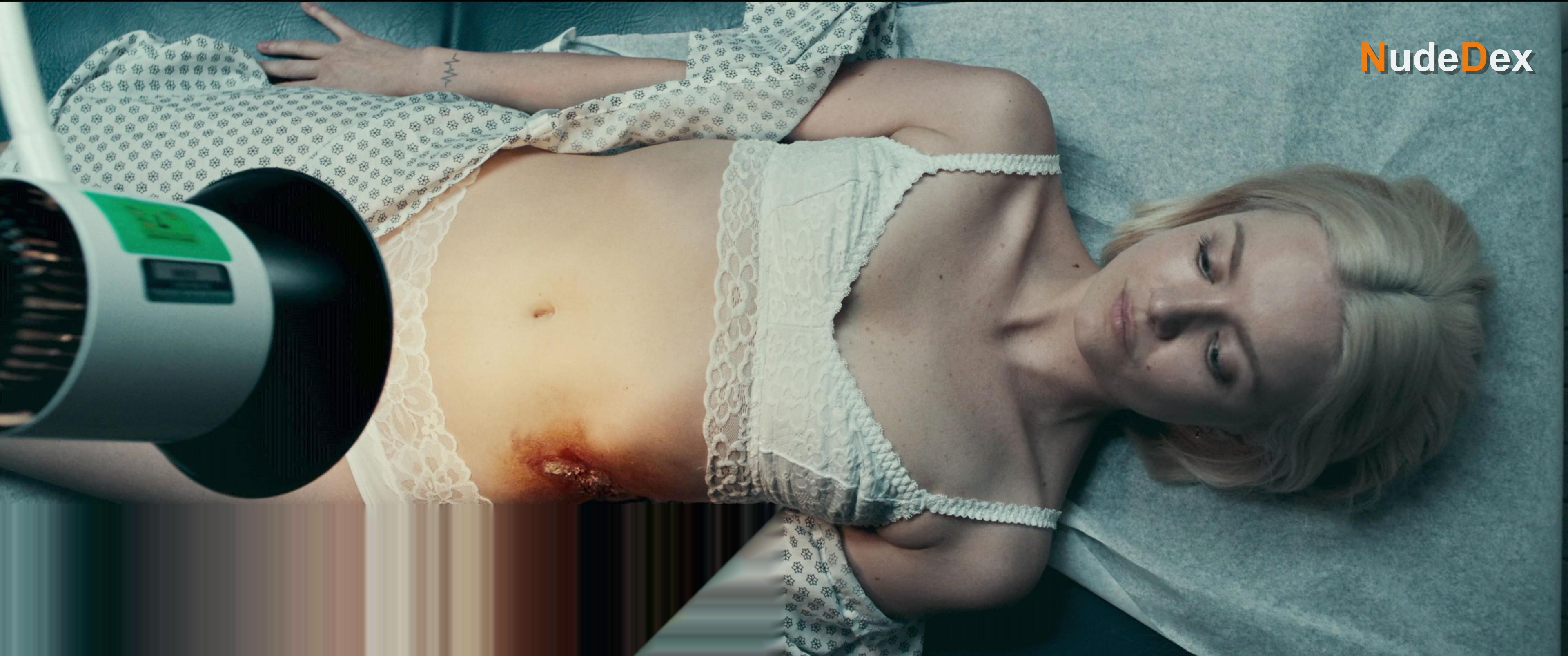 Hadley Robinson in Appendage, photo 8
