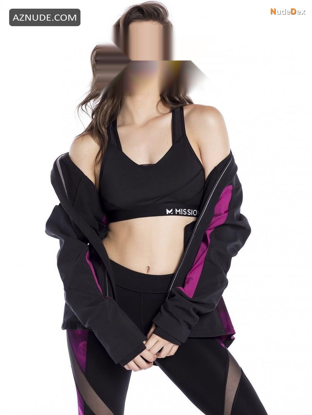 Hailee Steinfeld in Sports Illustrated Swimsuit, photo 7