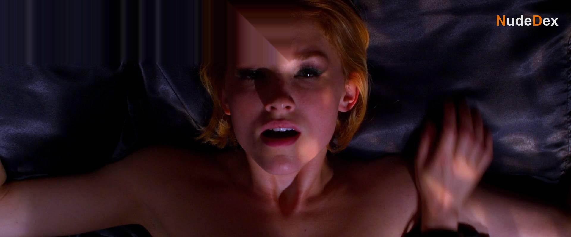 Haley Bennett in Kaboom, photo 13