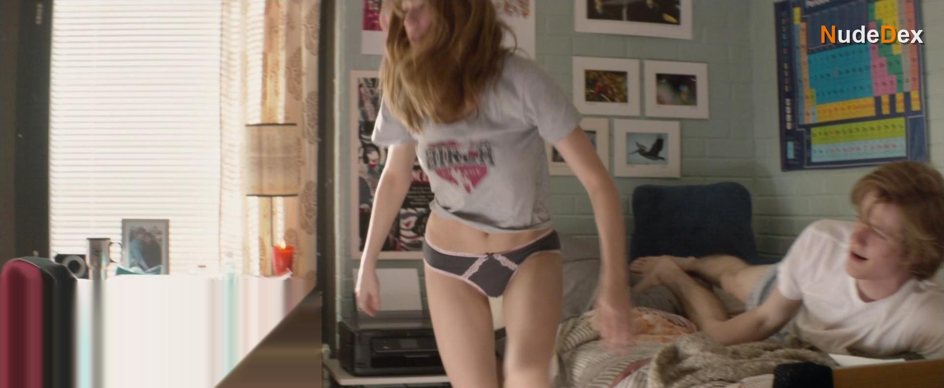 Haley Bennett in Kristy, photo 3