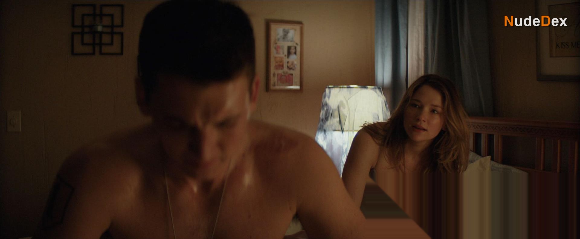 Haley Bennett in Thank You For Your Service, photo 3