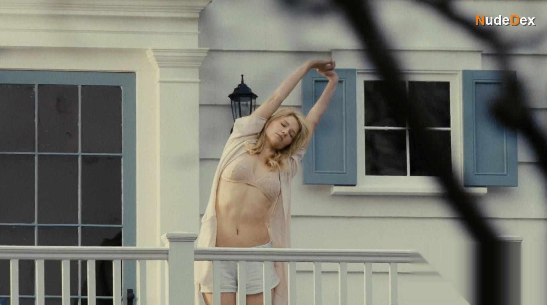 The Girl On The Train in The Girl On The Train, photo 16