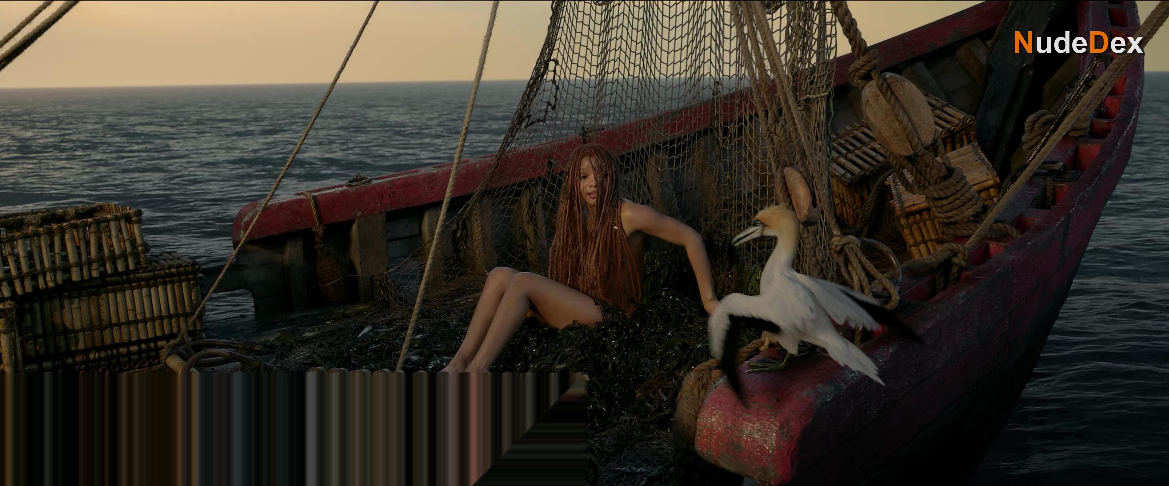 Halle Bailey in The Little Mermaid, photo 1