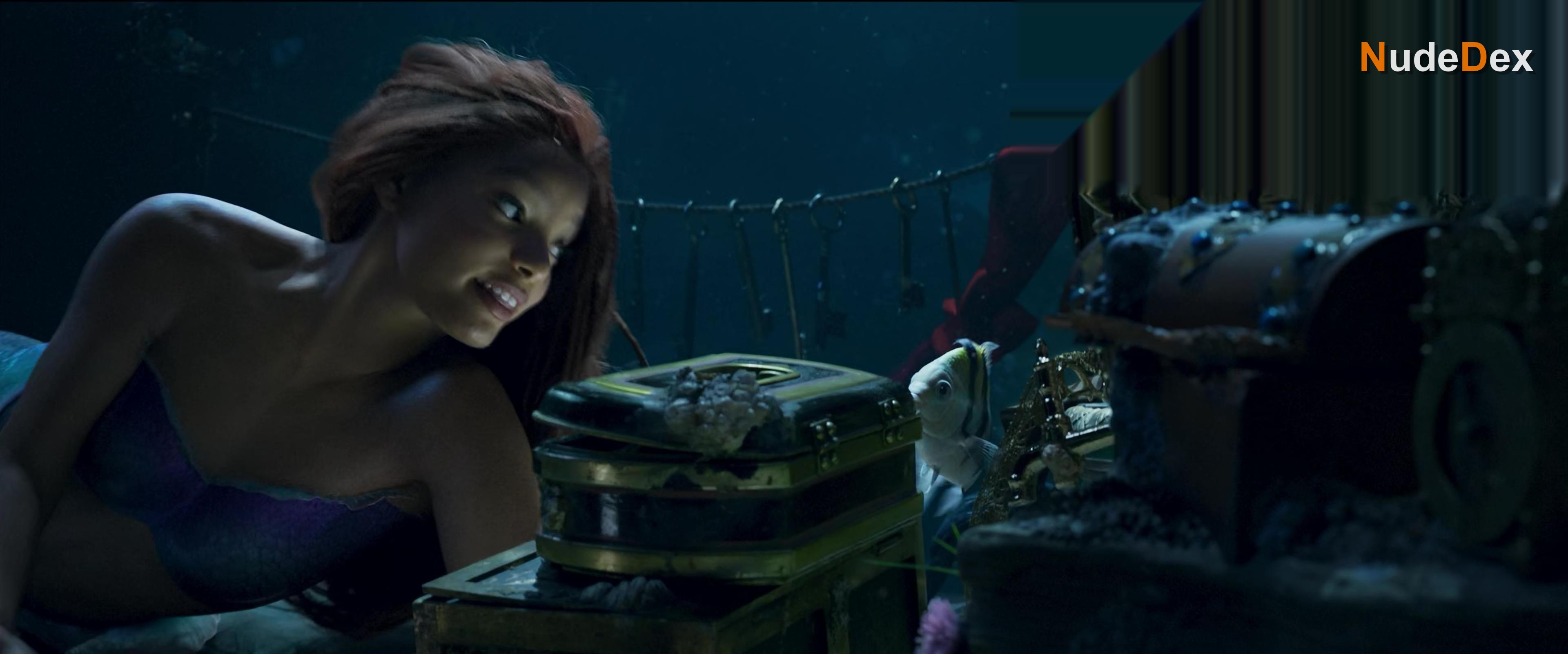 Halle Bailey in The Little Mermaid, photo 3