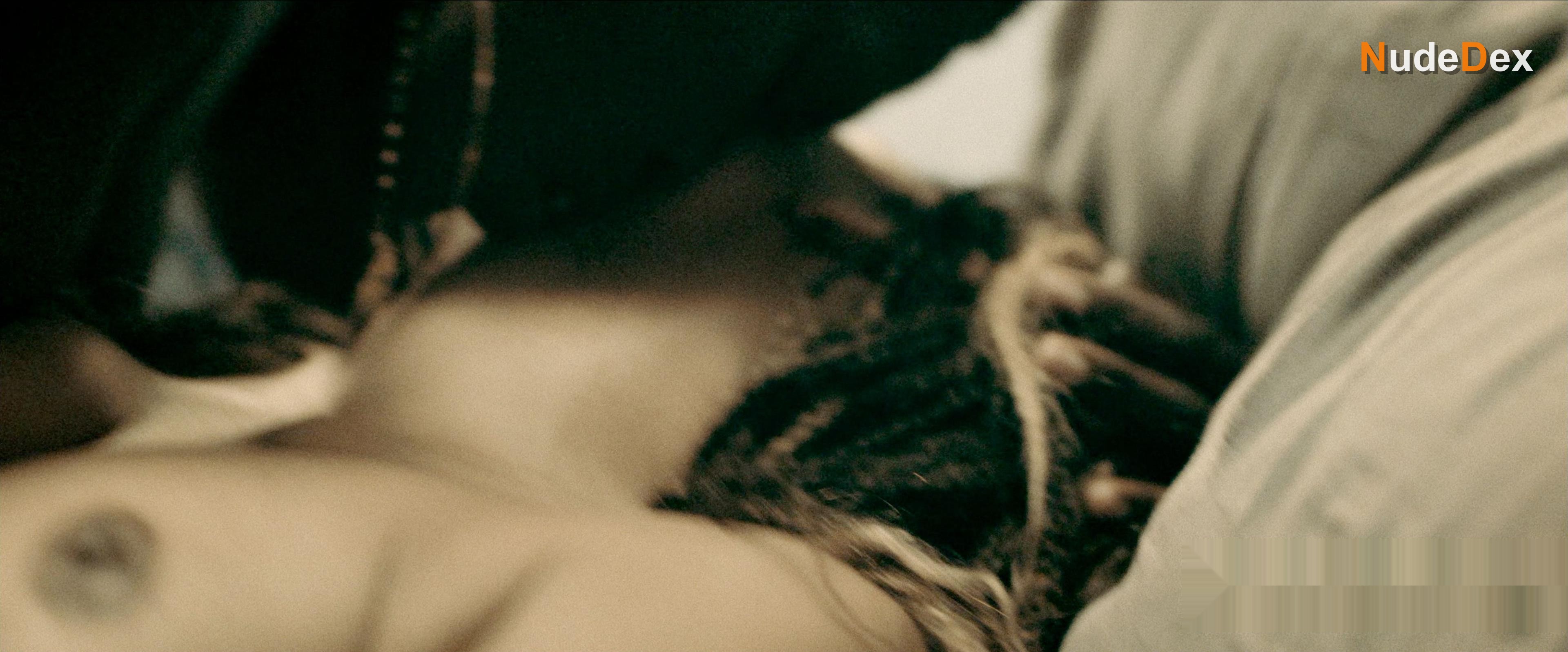 Halle Berry in Bruised, photo 7