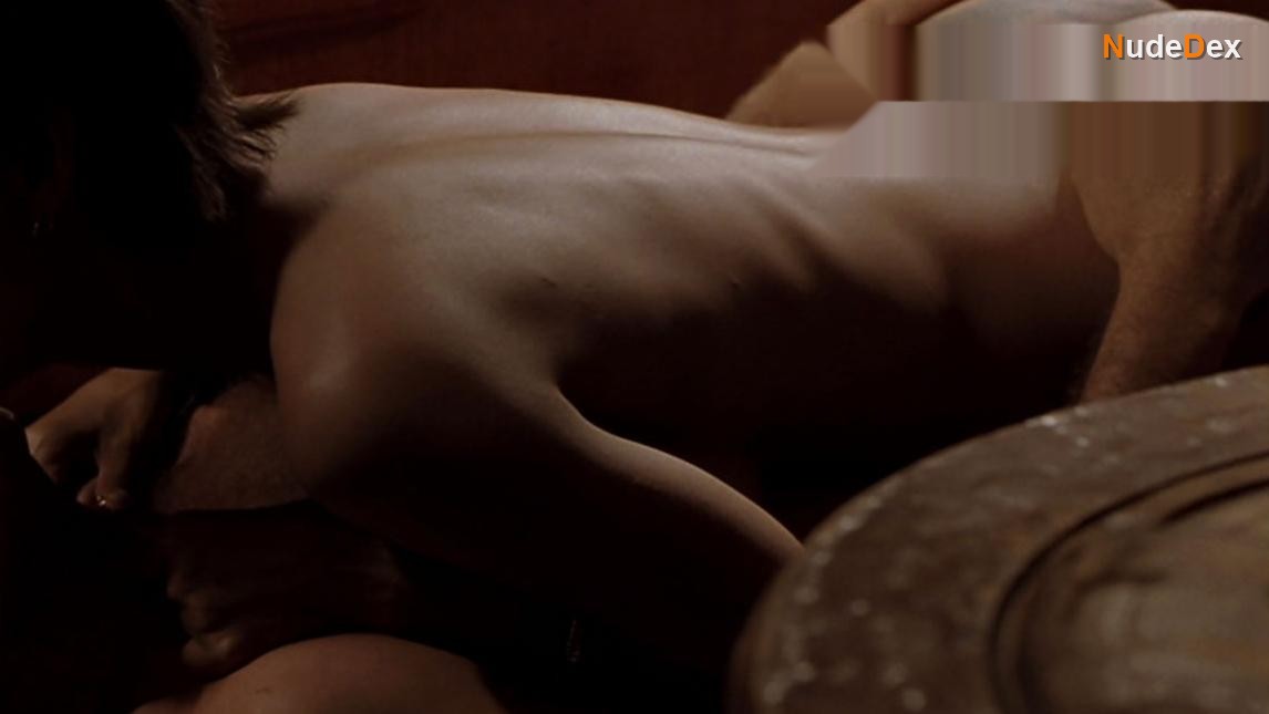 Halle Berry in Monster S Ball, photo 8