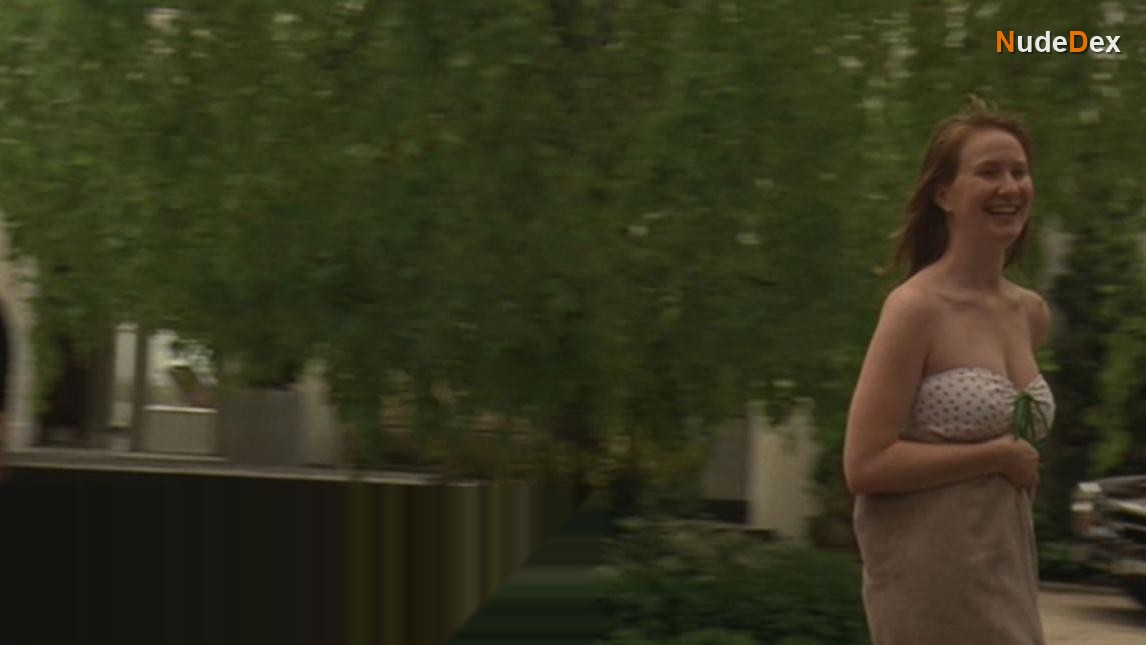 Halley Feiffer in Margot At The Wedding, photo 1