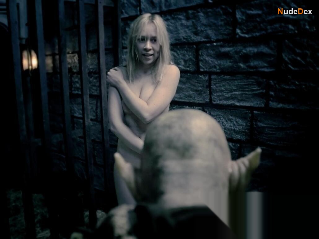 Hannah Baxter-eve in Rumpelstiltskin, photo 4